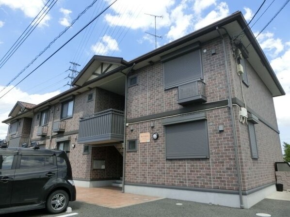 カンパーニュCの物件外観写真